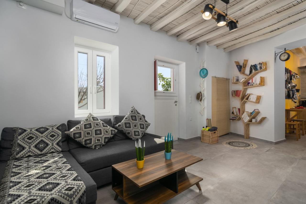 Milos Guesthouse Triovasálos Eksteriør billede